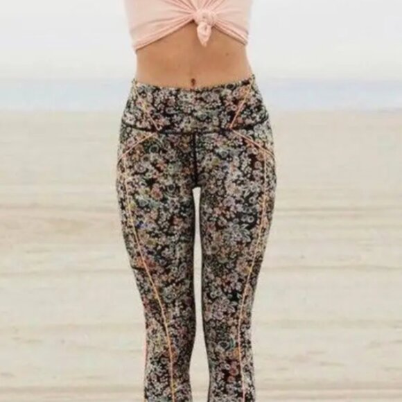 Free People Movement Eden Floral Leggings Size SP‎ - Picture 1 of 8